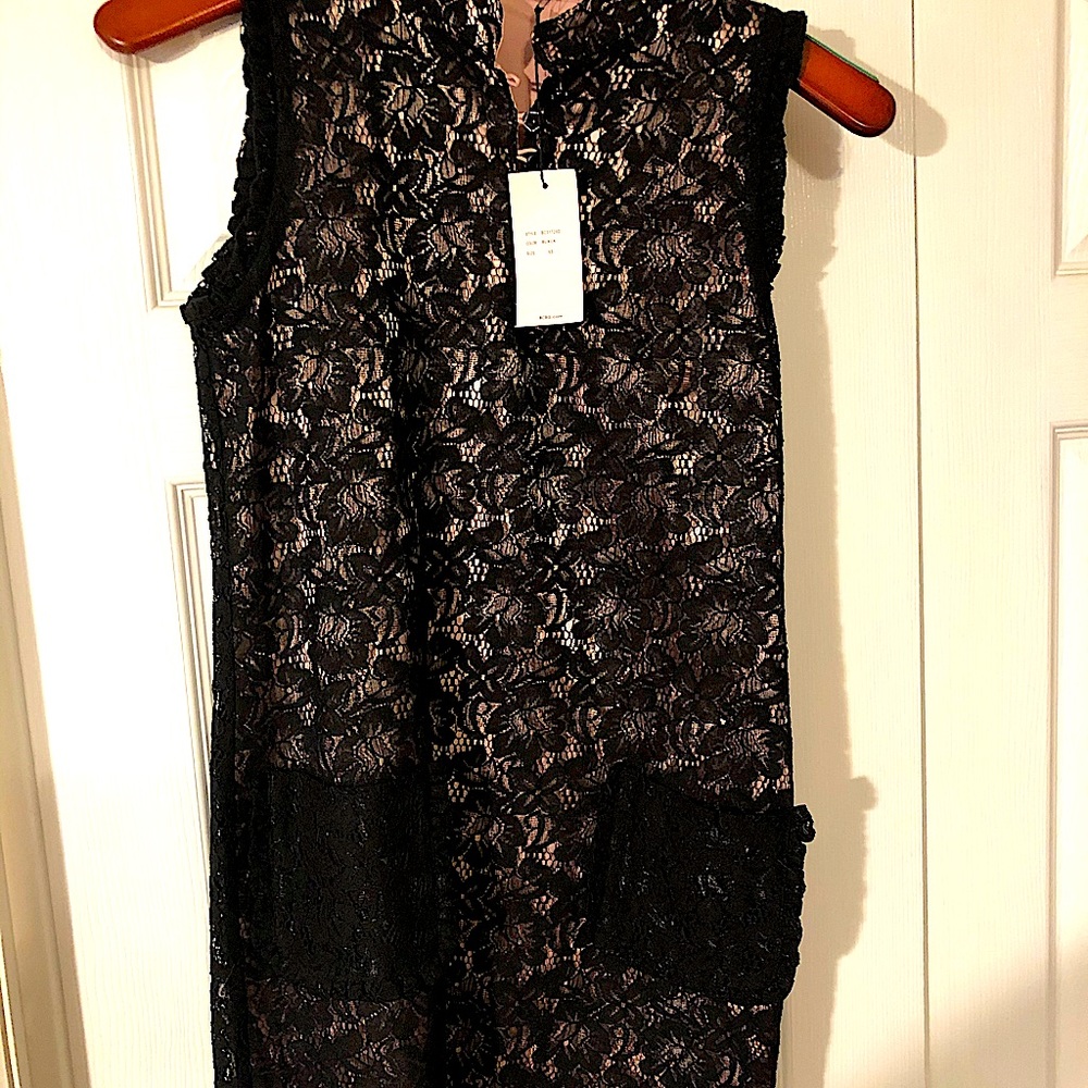 BCBG Maxazria lace sheath dress in XS